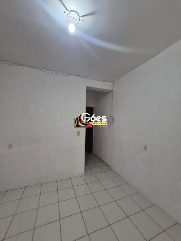 Casa para aluguel em Jardim Itapeva: 