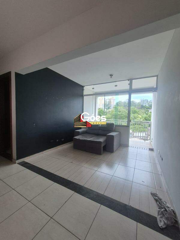 Apartamento para aluguel em Vila Emílio: 