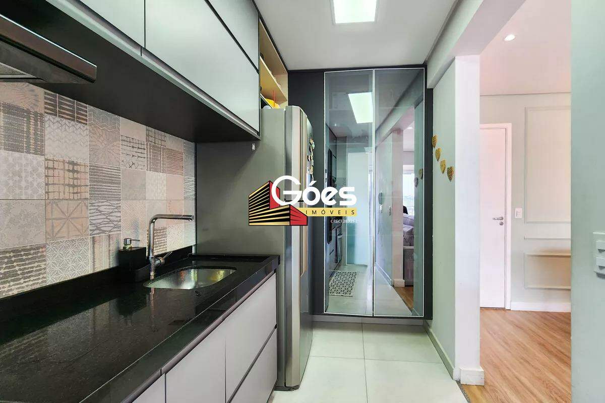 Apartamento para aluguel em Baeta Neves: 