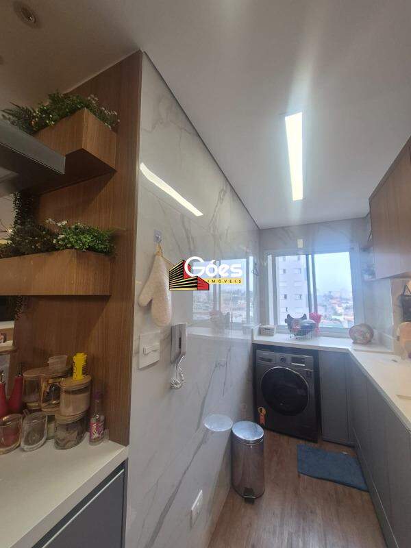 Apartamento à venda em Vila Bocaina: 