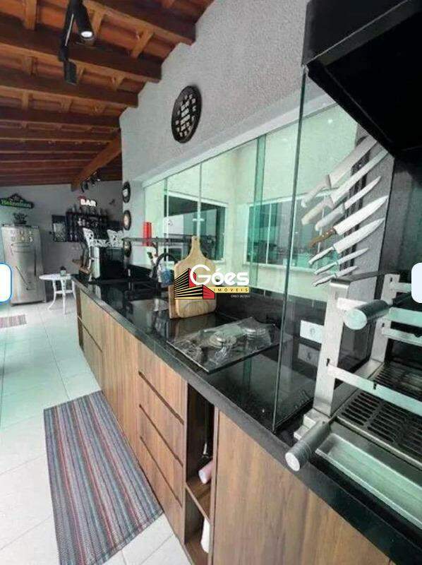 Cobertura, 3 quartos, 168 m² - Foto 2