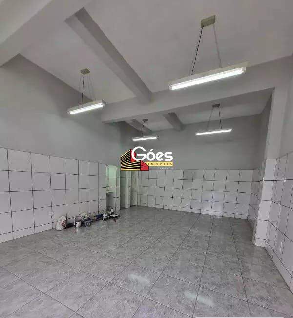 Salão para aluguel em Parque das Américas: 