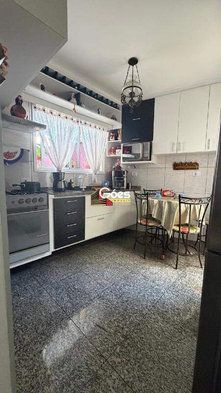 Casa à venda em Vila Valparaíso: 