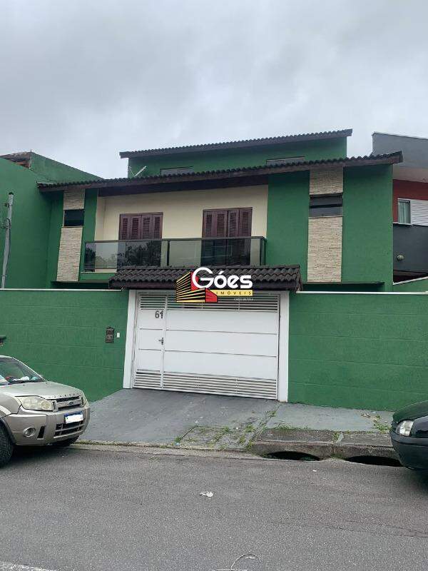 Casa, 3 quartos, 200 m² - Foto 1