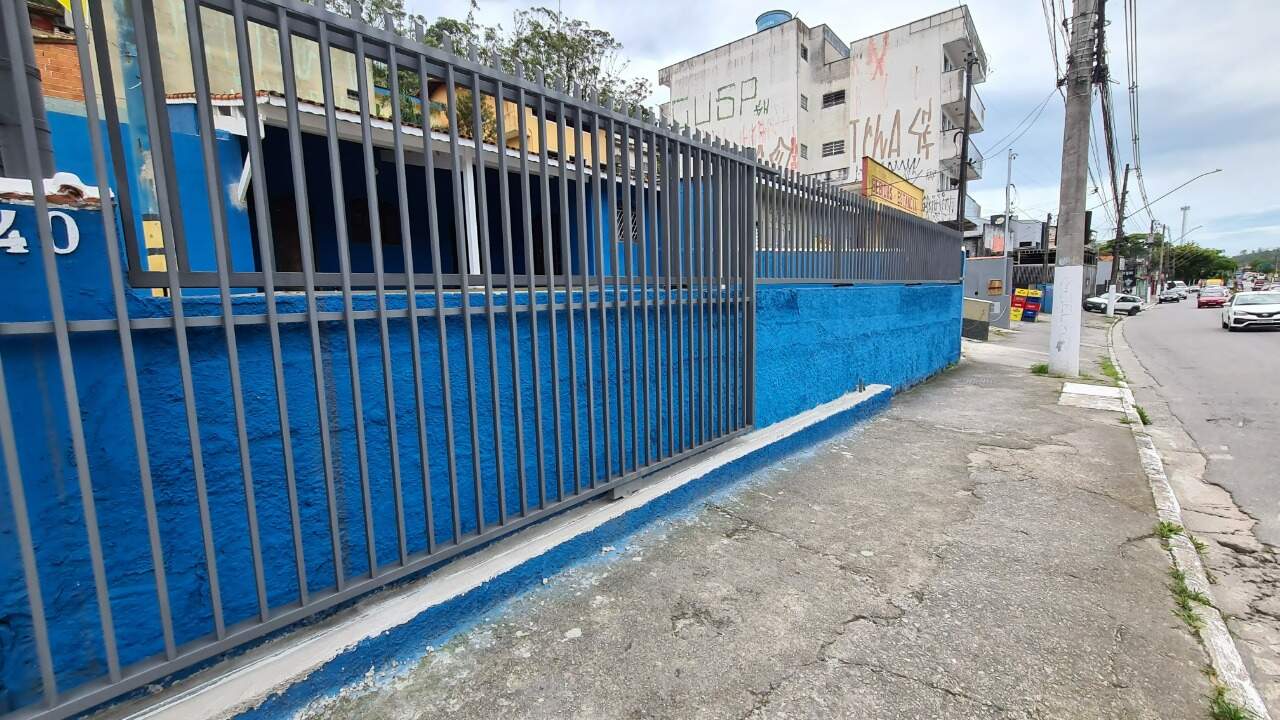 Loteamento e Condomínio para alugar, 500m² - Foto 1