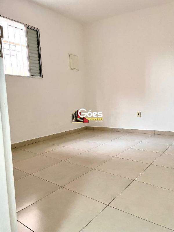 Casa à venda com 3 quartos, 180m² - Foto 13