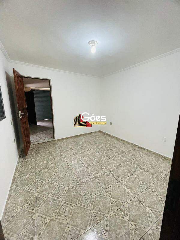 Casa à venda com 3 quartos, 180m² - Foto 20