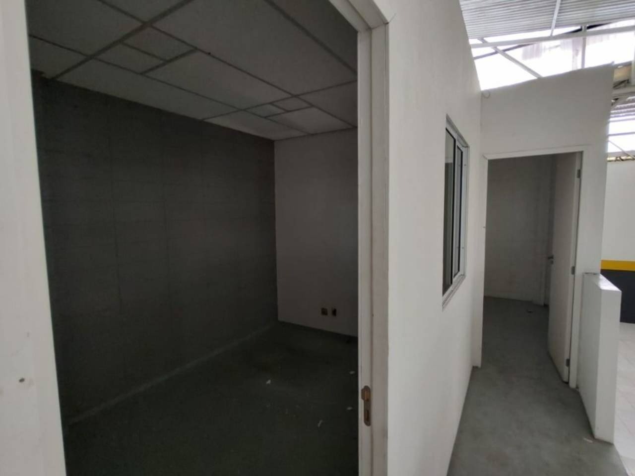 Galpão para aluguel em Vila Nogueira: 