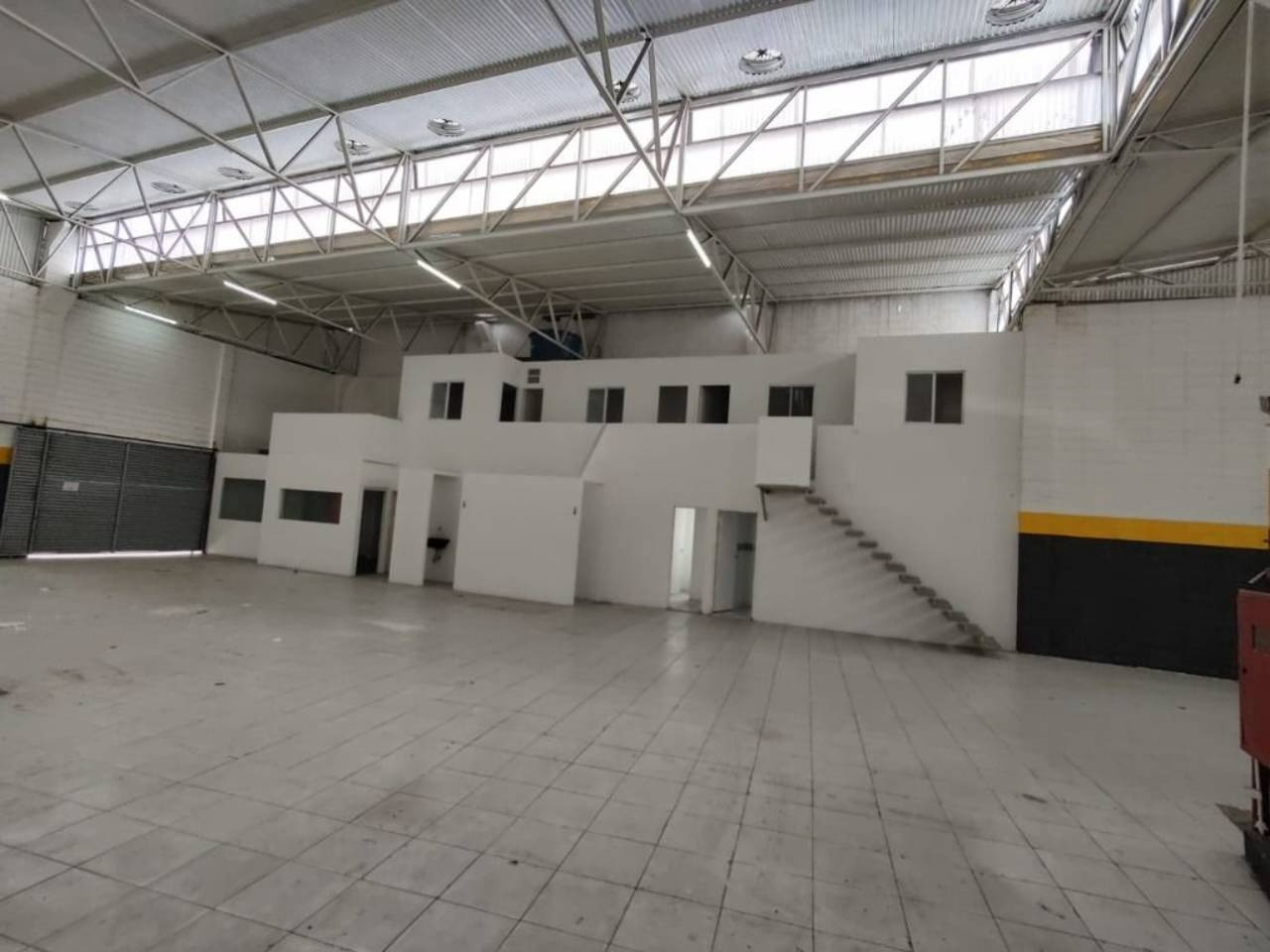 Galpão para aluguel em Vila Nogueira: 