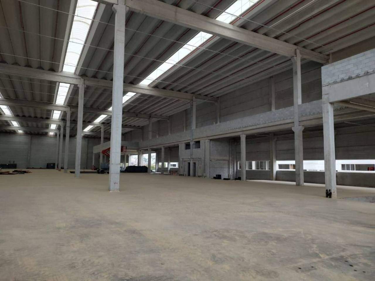 Depósito-Galpão-Armazém para alugar, 2795m² - Foto 2