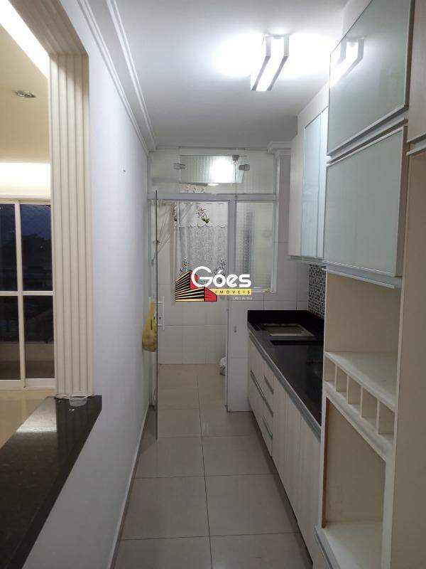 Apartamento à venda em Vila Assis Brasil: 