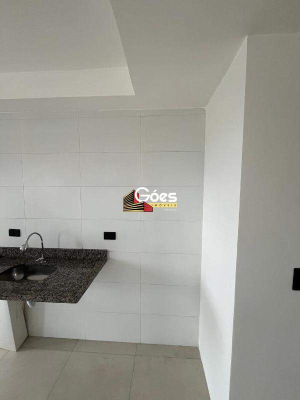 Apartamento para alugar com 2 quartos, 110m² - Foto 2