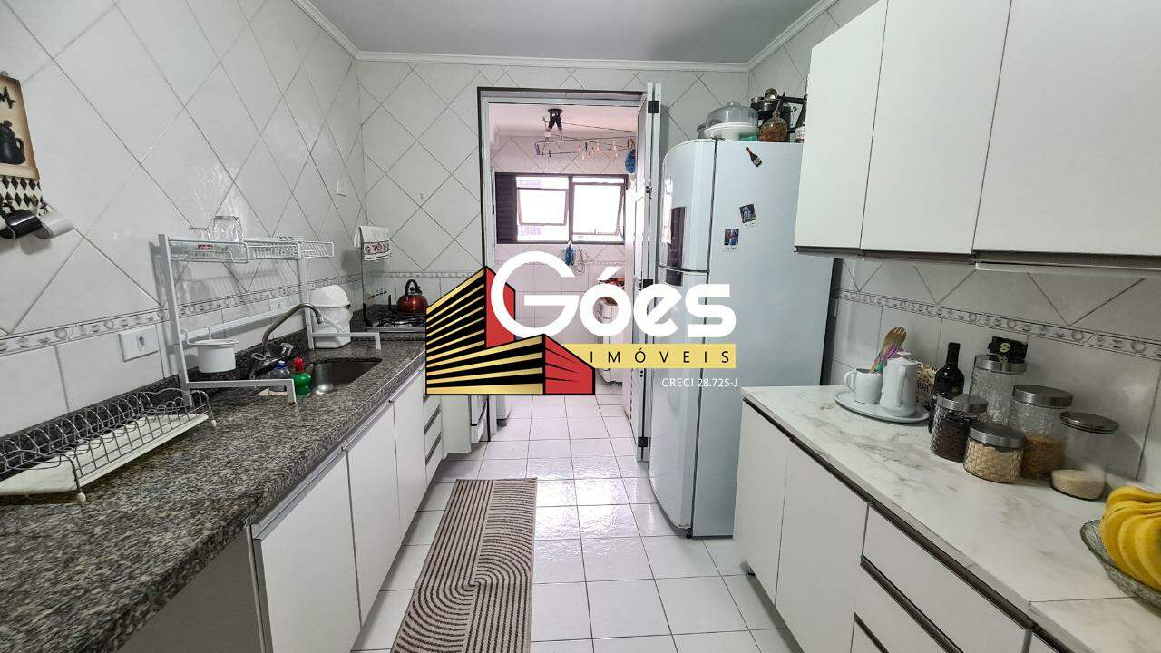 Apartamento à venda com 3 quartos, 104m² - Foto 8