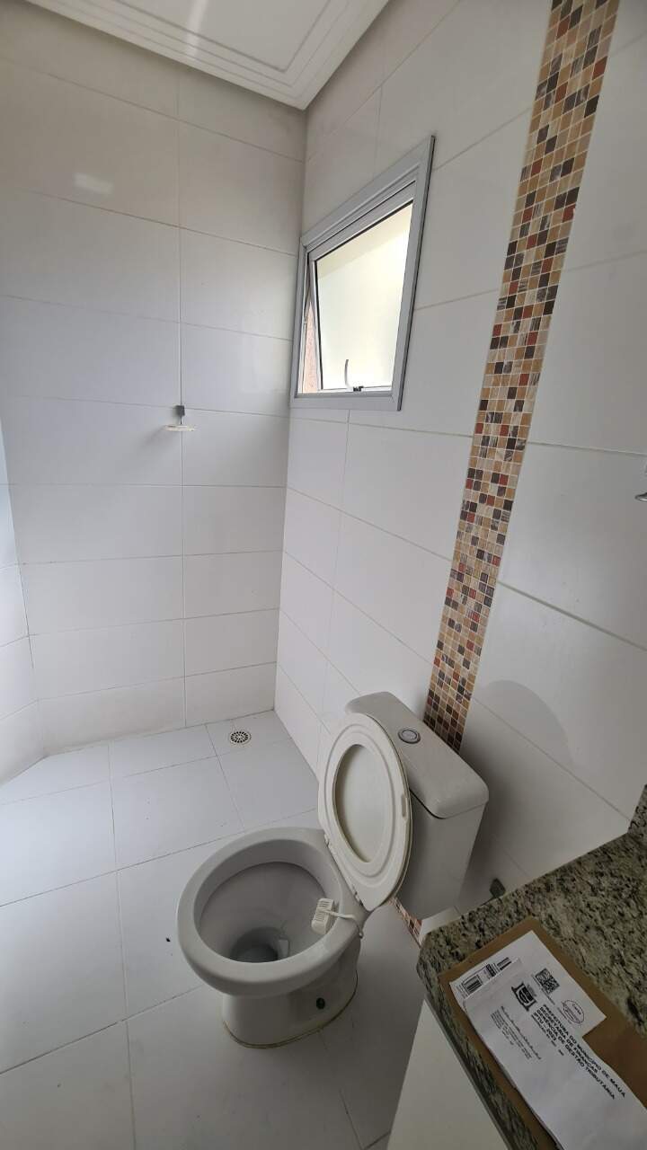 Apartamento para alugar com 2 quartos, 70m² - Foto 13