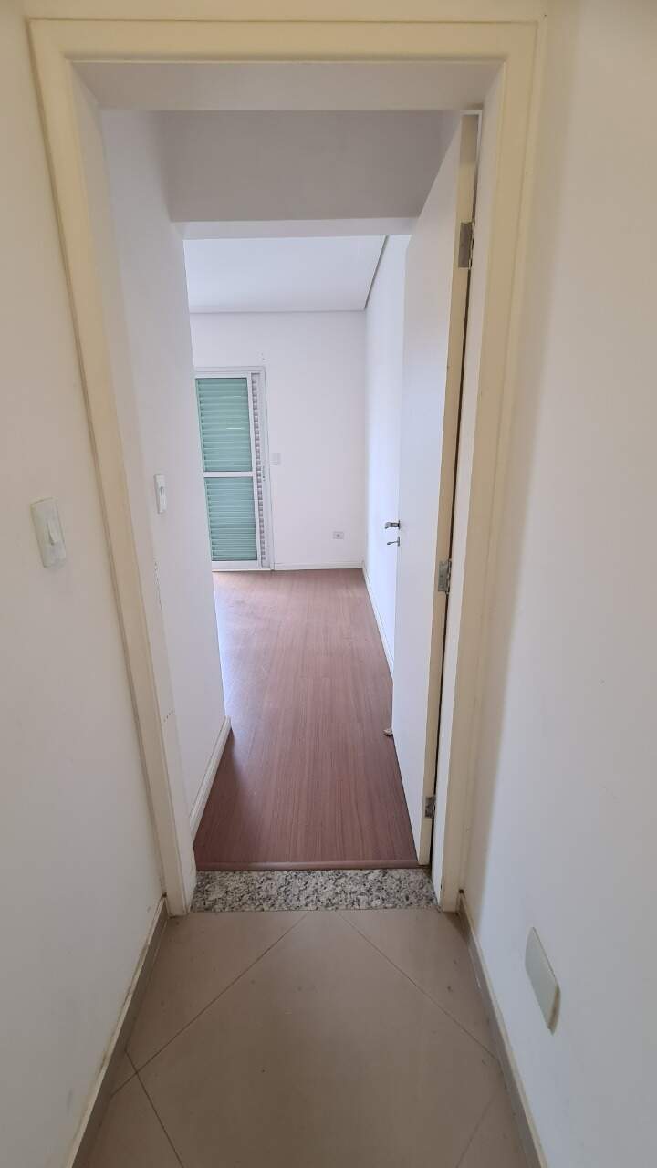 Apartamento para alugar com 2 quartos, 70m² - Foto 10