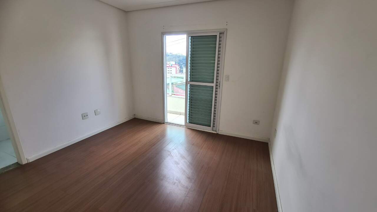 Apartamento para alugar com 2 quartos, 70m² - Foto 17