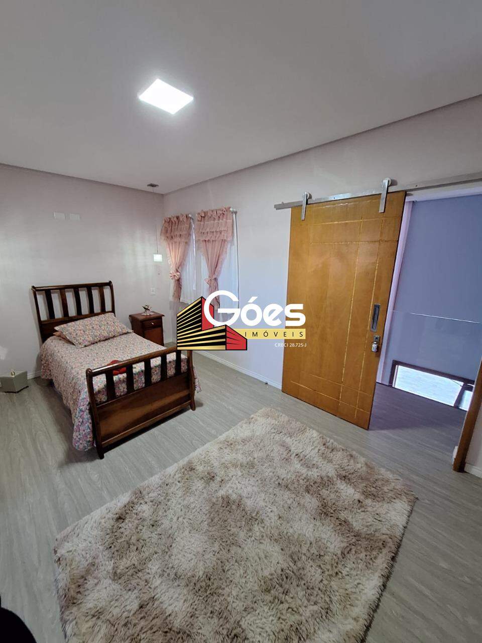 Sobrado à venda com 2 quartos, 200m² - Foto 26