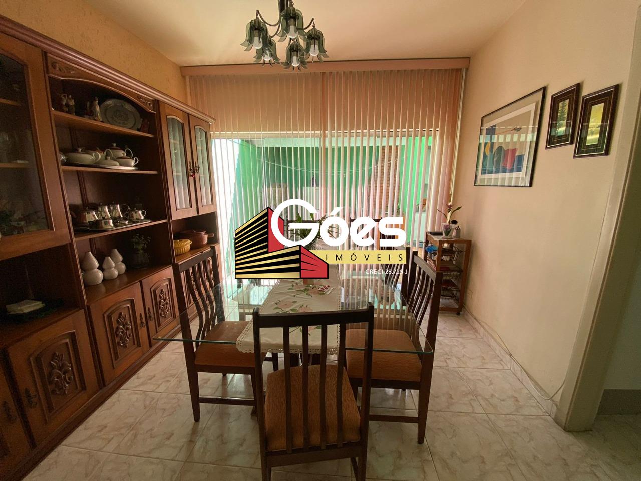 Sobrado à venda em Campestre: 