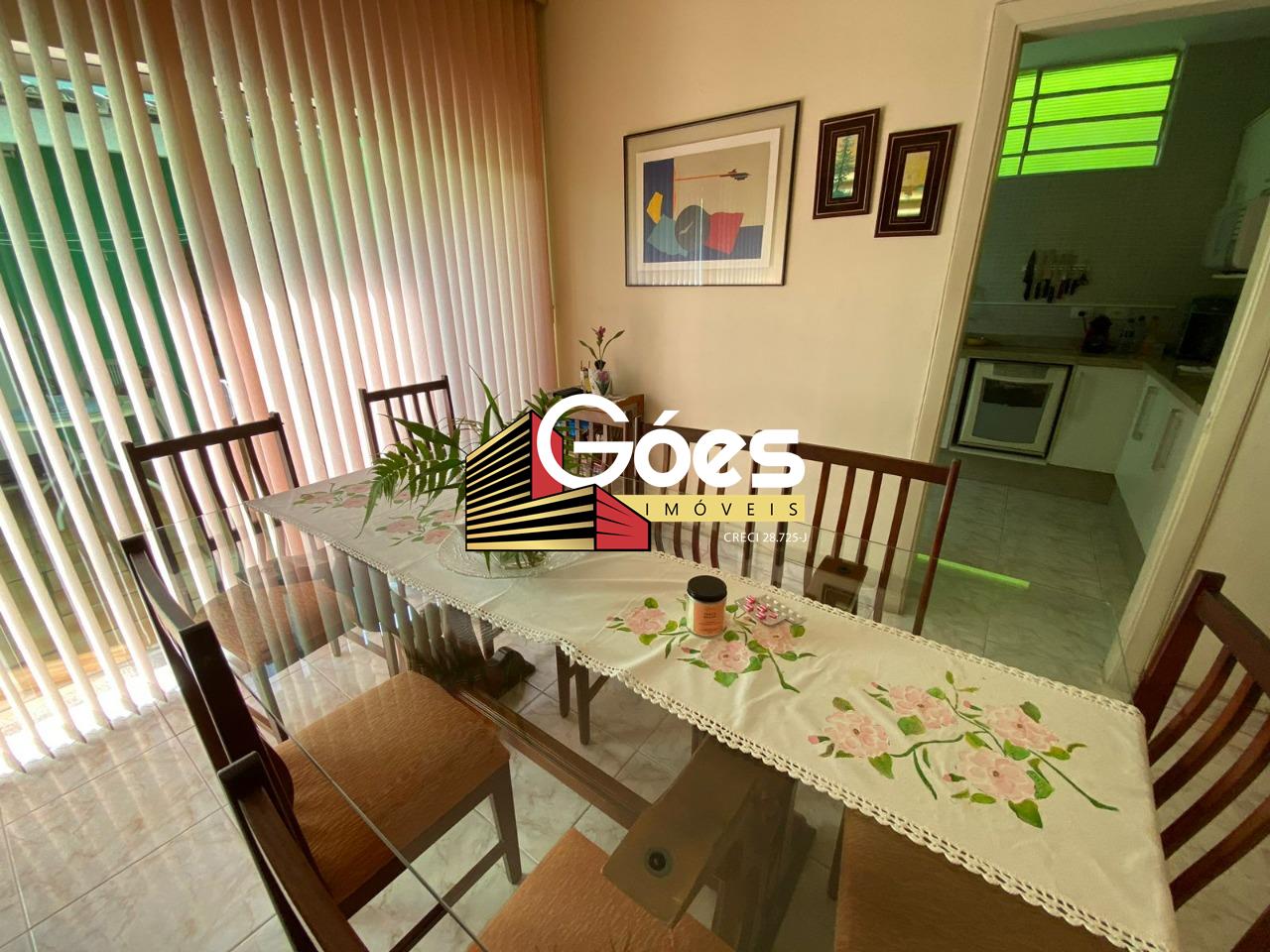 Sobrado à venda em Campestre: 