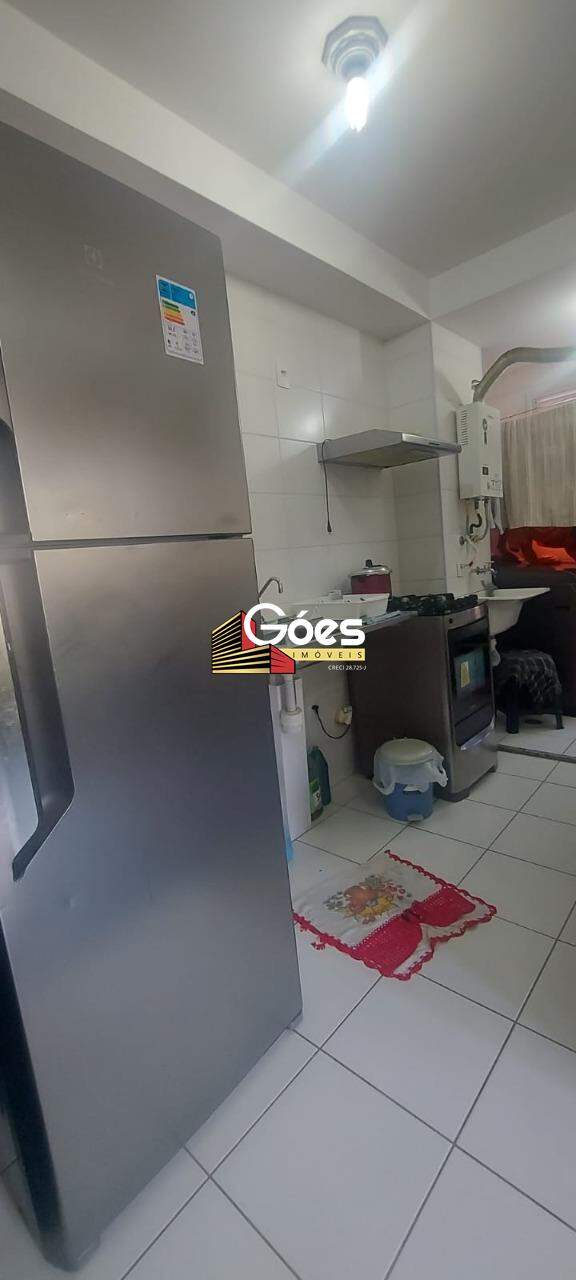 Apartamento à venda com 2 quartos, 44m² - Foto 6