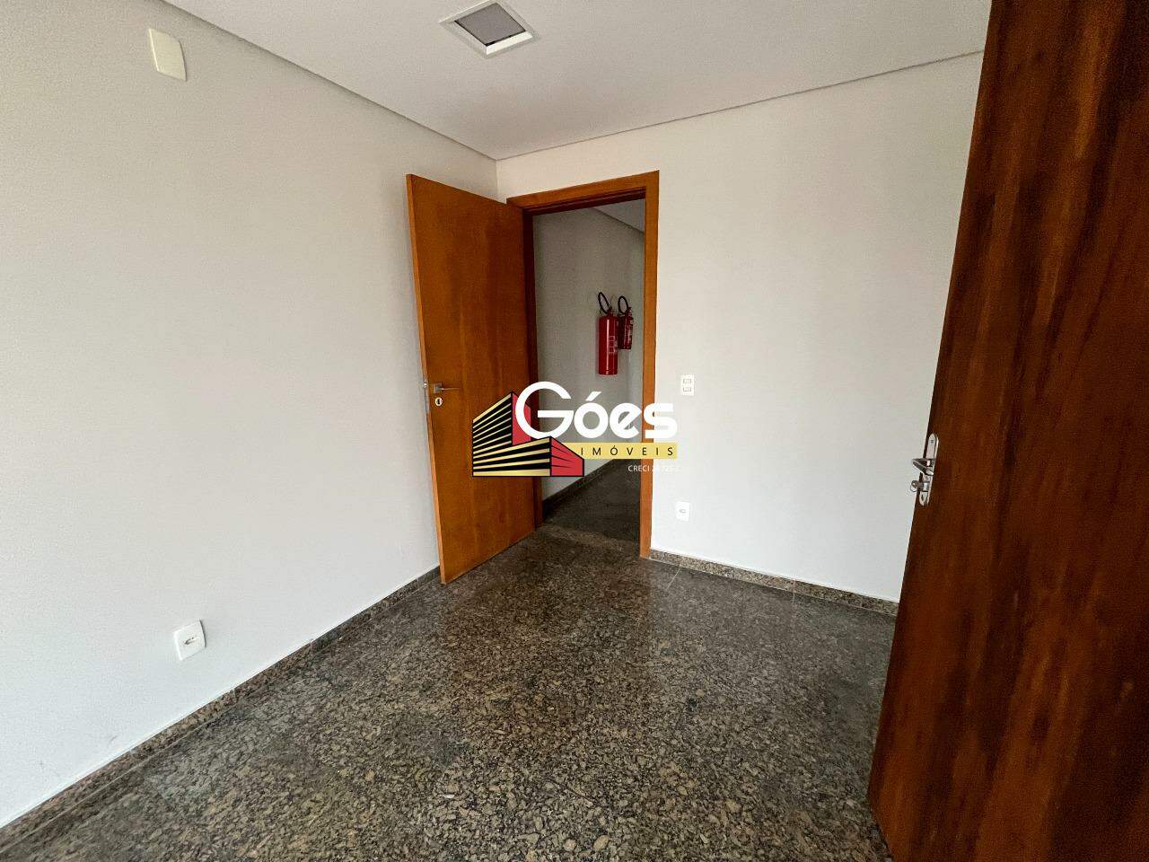 Prédio Inteiro para alugar, 270m² - Foto 20