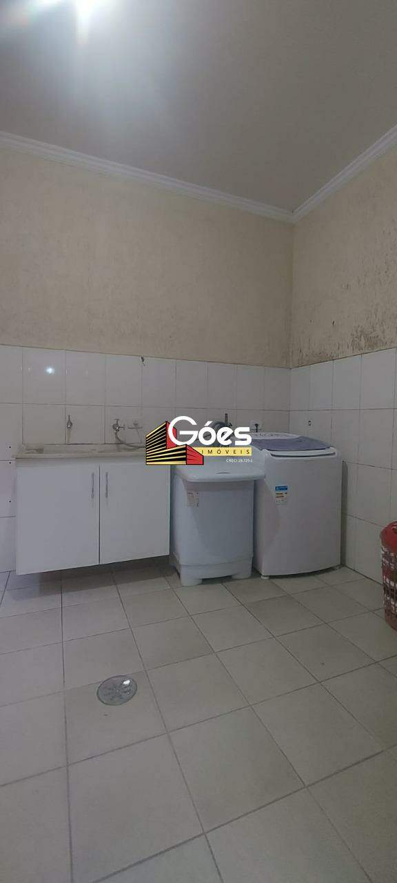 Sobrado à venda com 3 quartos, 180m² - Foto 15