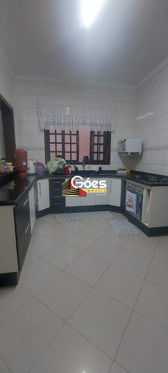 Sobrado à venda com 3 quartos, 180m² - Foto 6