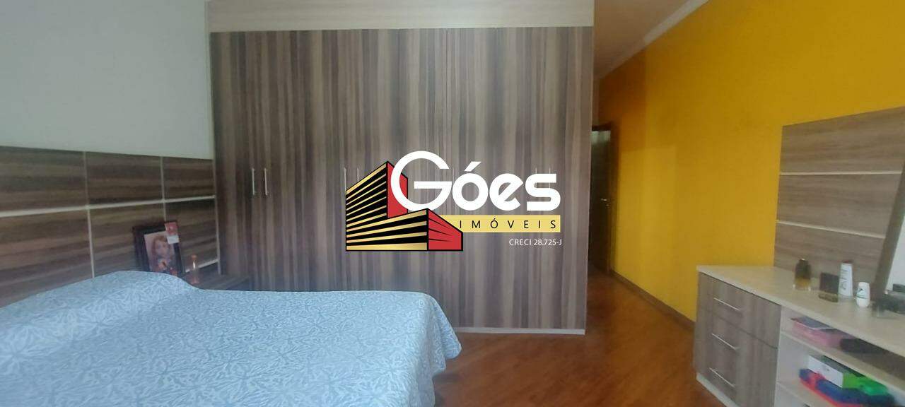 Sobrado à venda com 3 quartos, 180m² - Foto 17