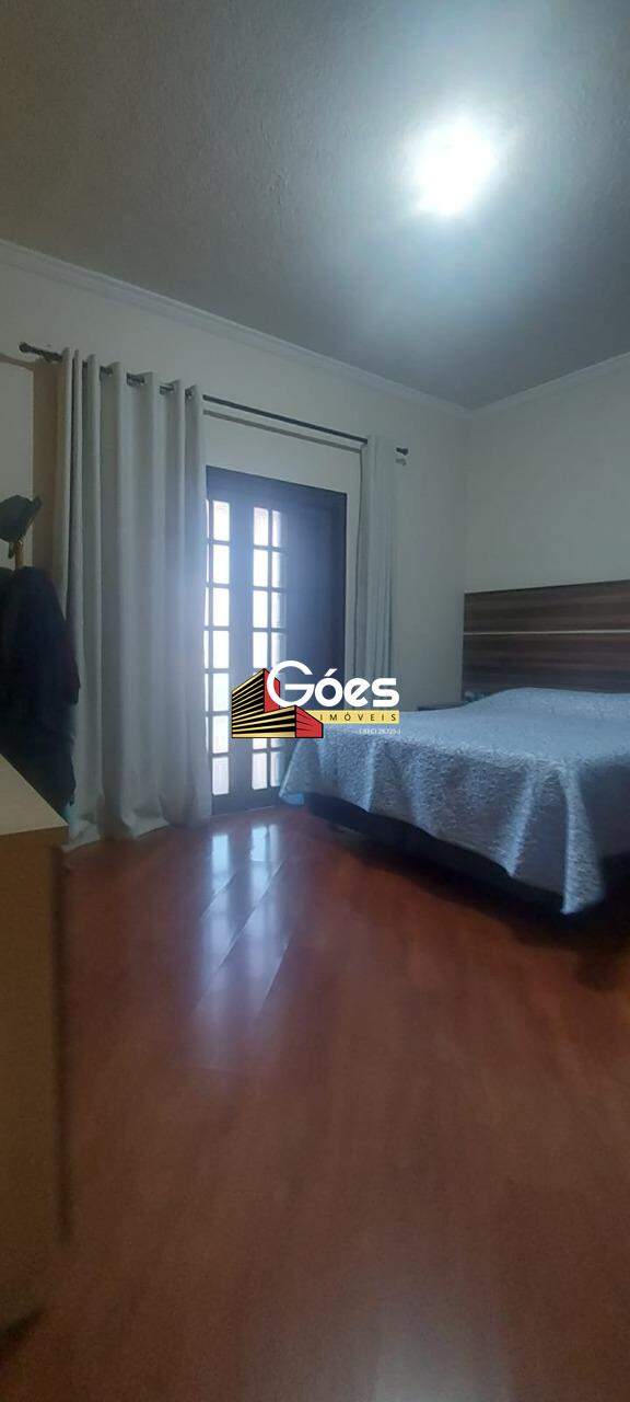 Sobrado à venda com 3 quartos, 180m² - Foto 18