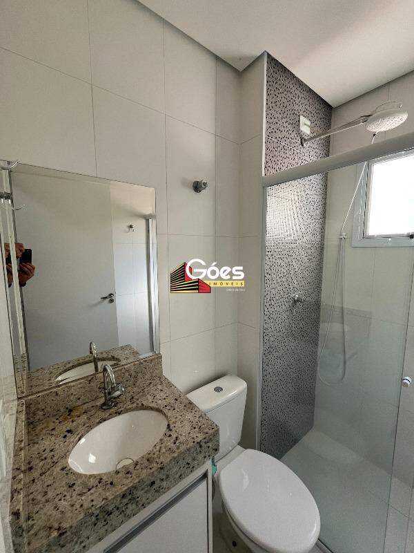 Apartamento para alugar com 2 quartos, 76m² - Foto 17