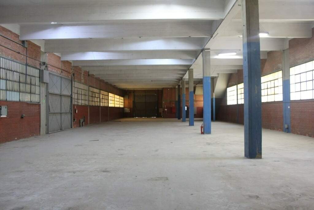 Galpão para aluguel em Presidente Altino: 