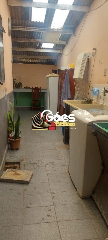 Terreno à venda em Jardim Bela Vista: 