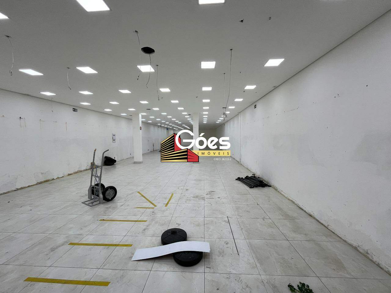 Loja-Salão para alugar, 300m² - Foto 3