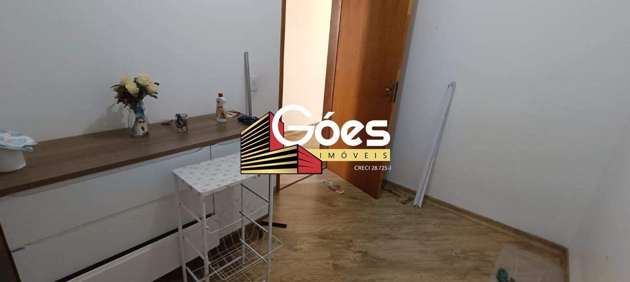 Apartamento para alugar com 3 quartos, 83m² - Foto 9