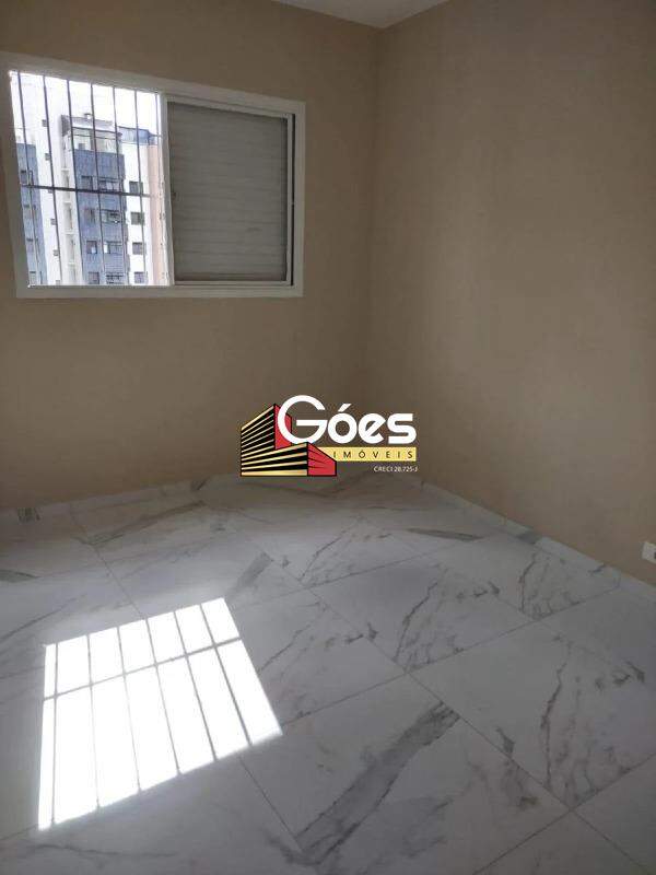 Apartamento à venda com 2 quartos, 68m² - Foto 9