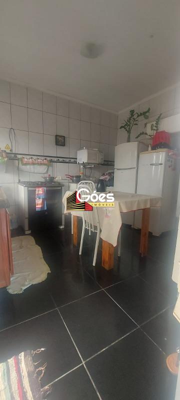 Casa à venda em Jardim Itapark: 