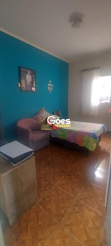 Casa à venda em Jardim Itapark: 