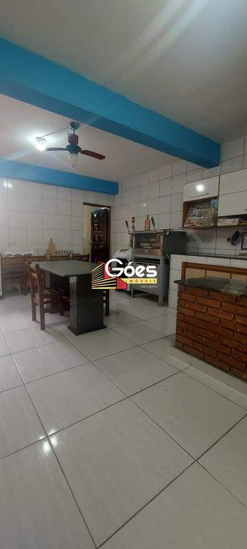 Sobrado à venda com 3 quartos, 234m² - Foto 11