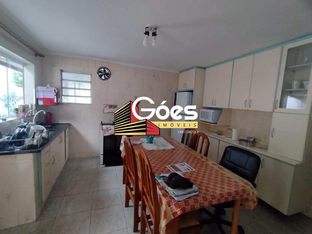 Casa à venda em Vila Bocaina: 