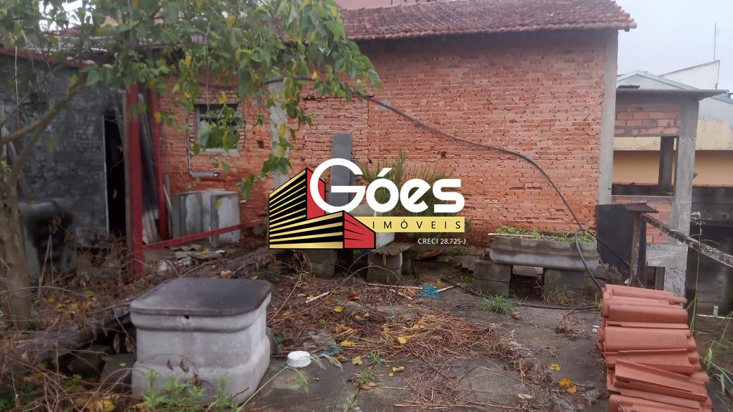 Terreno à venda em Jardim Primavera: 