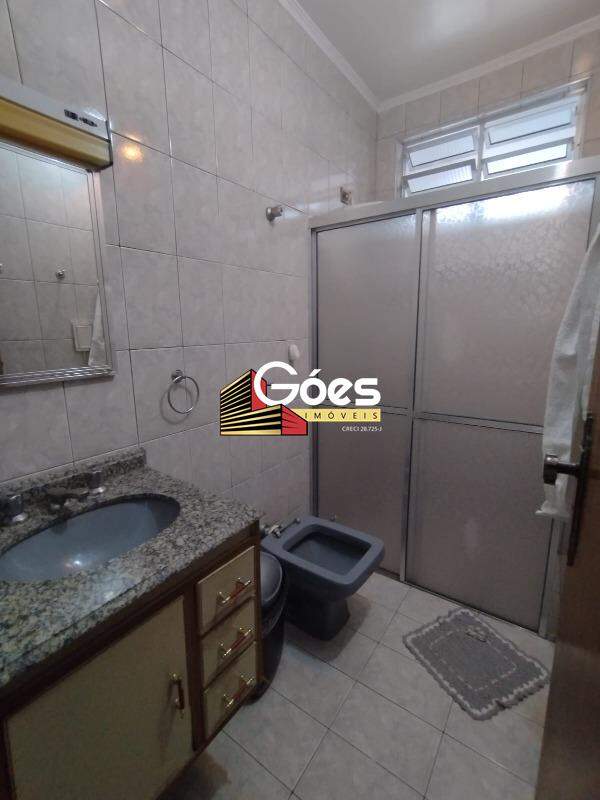 Sobrado à venda com 4 quartos, 376m² - Foto 18