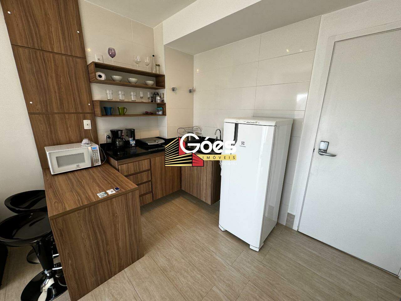 Apartamento para alugar com 1 quarto, 33m² - Foto 6