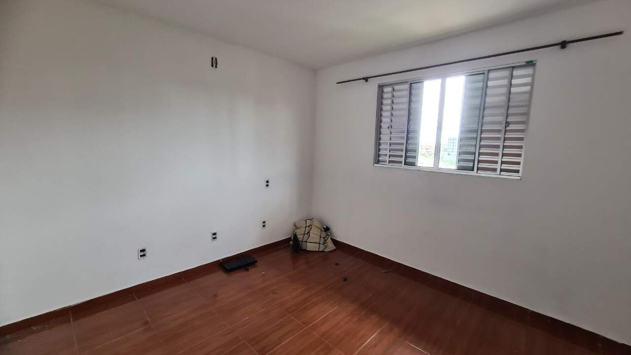 Casa à venda com 3 quartos, 130m² - Foto 17