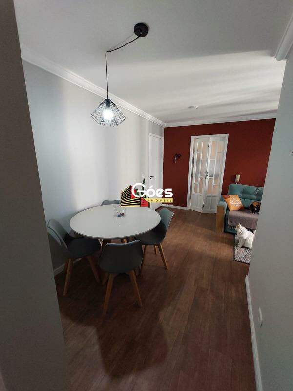 Apartamento à venda com 2 quartos, 58m² - Foto 4