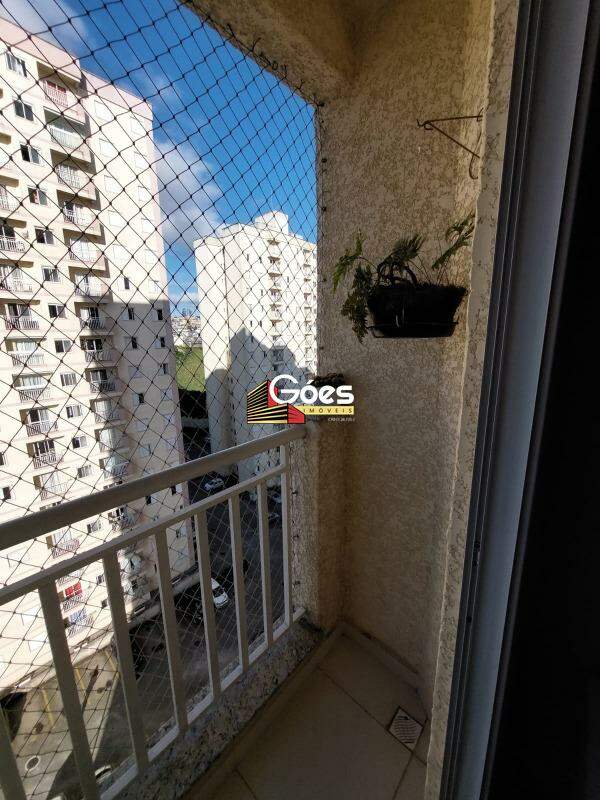 Apartamento à venda com 2 quartos, 58m² - Foto 11