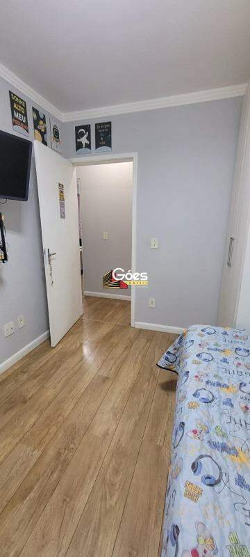 Apartamento à venda com 3 quartos, 81m² - Foto 25