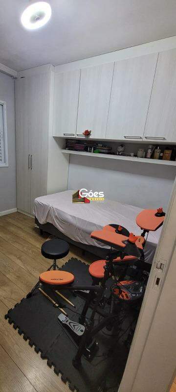 Apartamento à venda com 3 quartos, 81m² - Foto 20