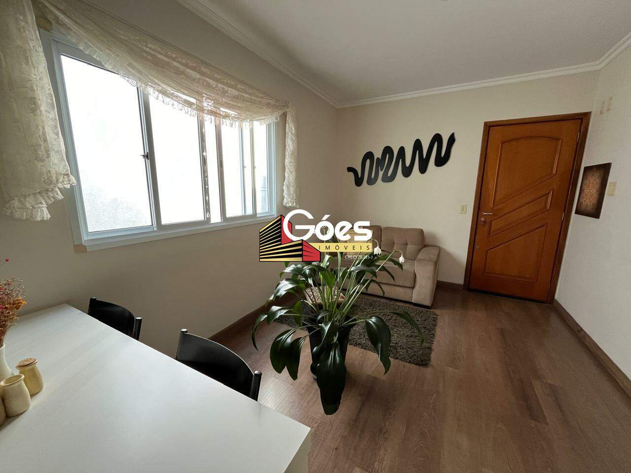 Apartamento à venda com 3 quartos, 84m² - Foto 1