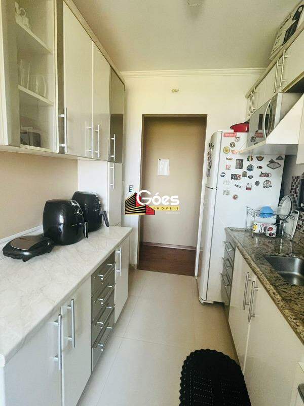 Apartamento à venda com 3 quartos, 65m² - Foto 8