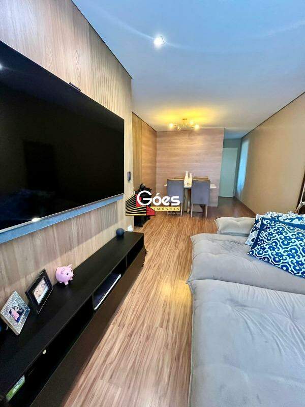 Apartamento à venda com 3 quartos, 65m² - Foto 3